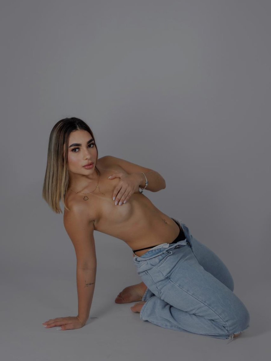 Vela Escort en Santiago